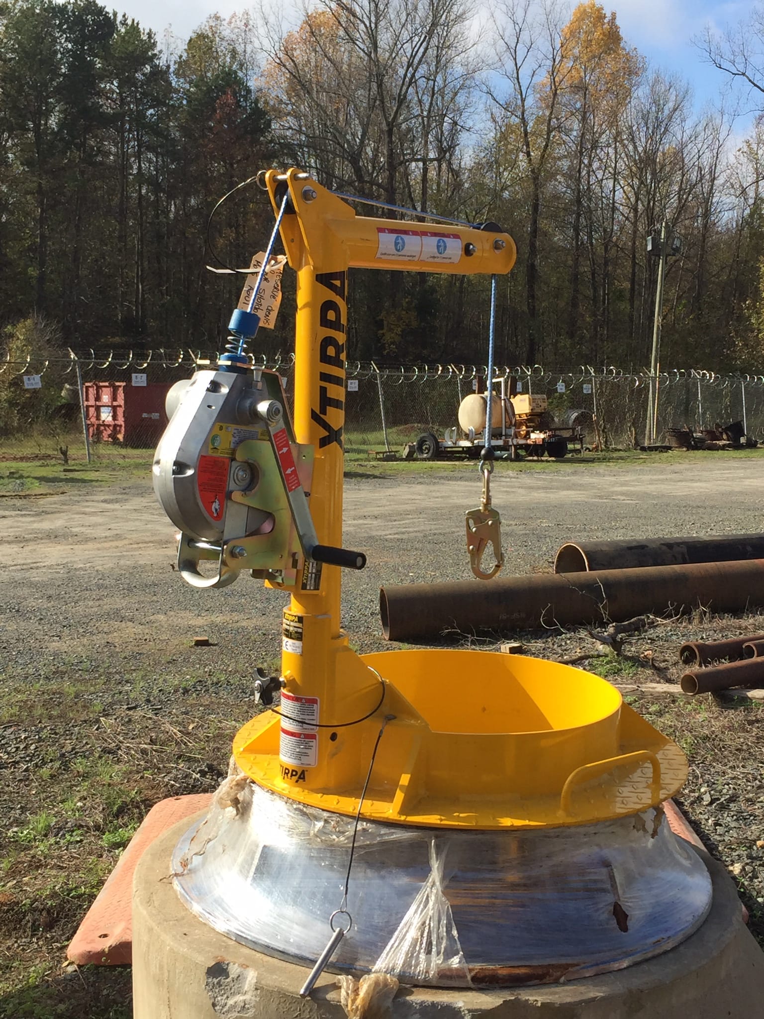 76mm(3'')Mast & davit arm 914mm H x 229mm reach (36''x9'') - Image 2